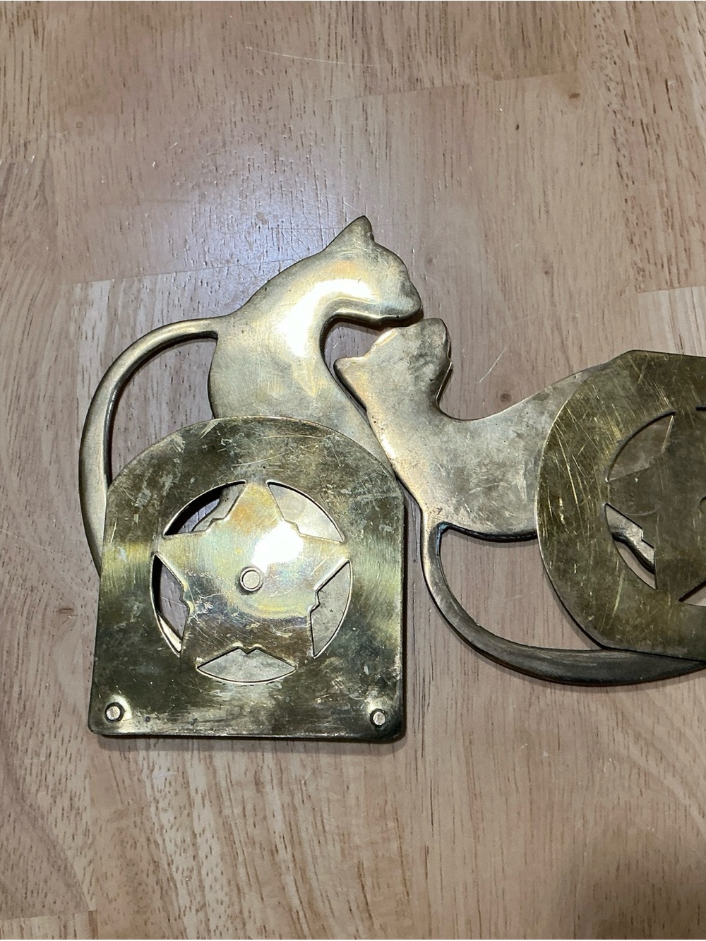 Brass Cat Napkin Holder - Gold Decorative Home Accent